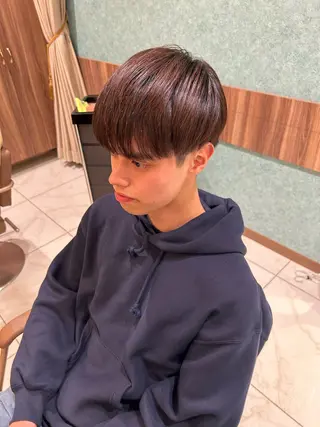 メンズ フェザーパーマ 🌎Rino🔚のヘアスタイル