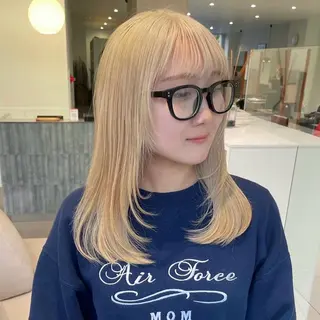 セミロング カラー 高発色ブリーチ/ ハイレイヤー🪽aiのヘアスタイル