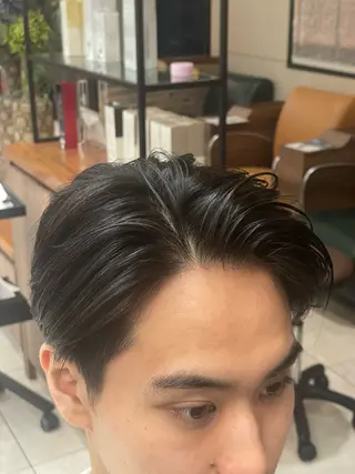 メンズ 寒河江 真希のヘアスタイル