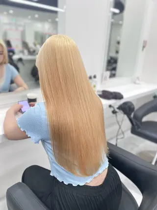 ロング カラー 色落ち綺麗🩰ハイ トーン🎀RINKAのヘアスタイル