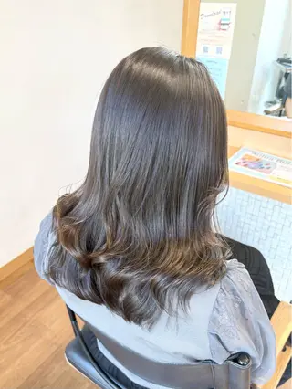 ミディアム 村上 遼華のヘアスタイル
