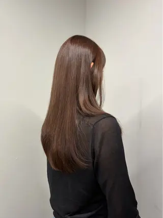 セミロング 𝐀𝐦𝐞𝐫𝐢 /透明感カラーのヘアスタイル