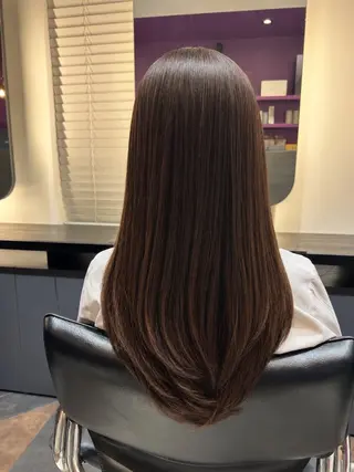 ロング 岡田 七海のヘアスタイル