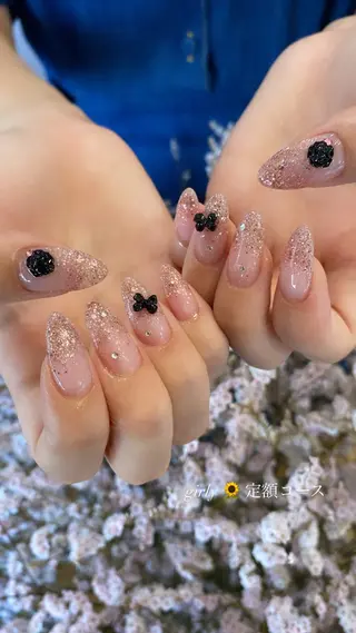 ネイル crystal ⭐︎ colorのネイルデザイン