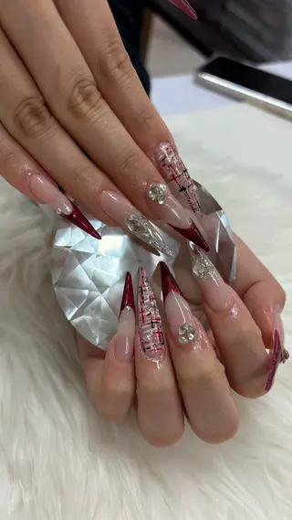 ネイル Riran°・*:. shikiのネイルデザイン
