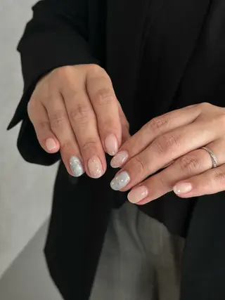 ネイル GLOW/NAIL 二の宮KaNaのネイルデザイン