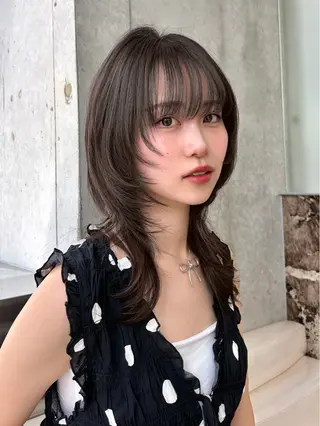セミロング 大宮🤍縮毛矯正 レイヤー🪽なるのヘアスタイル
