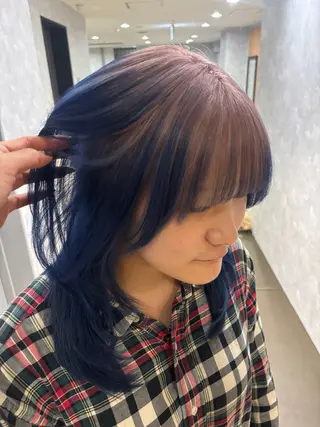 セミロング カラー 🌐NATSUMI 🌐【寒色カラー】のヘアスタイル