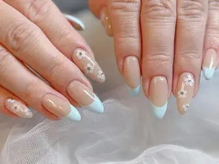 ネイル le'a -レア-のネイルデザイン