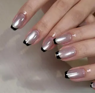 ネイル YOKOSUKA NAILS💅🩶のネイルデザイン