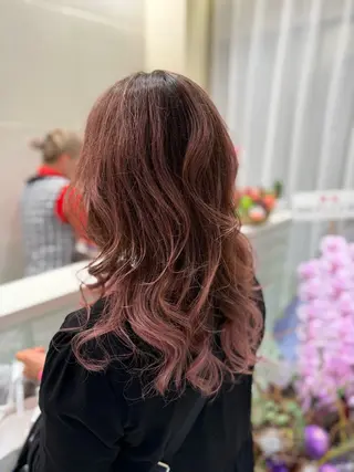 セミロング カラー キタド アミのヘアスタイル