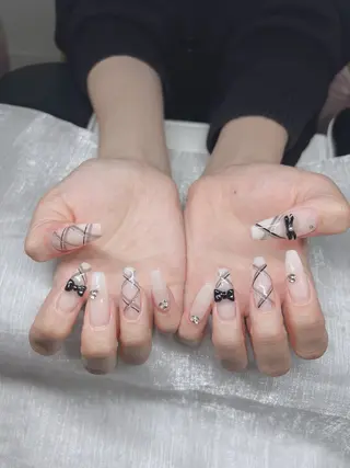 ネイル Lee Nails チップ長さだし専門店のネイルデザイン