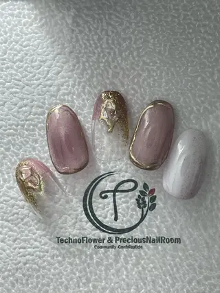 ネイル precious nail roomのネイルデザイン