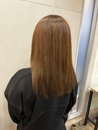 ミディアム おせ ちさとのヘアスタイル