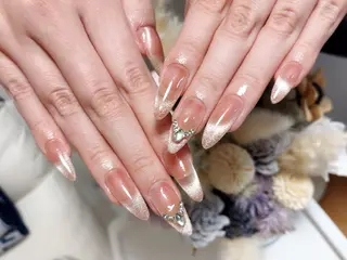 ネイル DI'A ネイルサロンのネイルデザイン