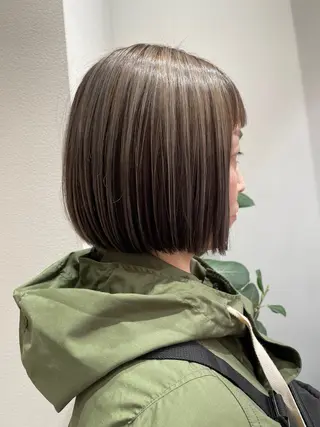 ミディアム カラー サワタ ミサのヘアスタイル