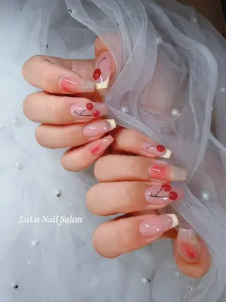 ネイル LU LU NailSalonのネイルデザイン