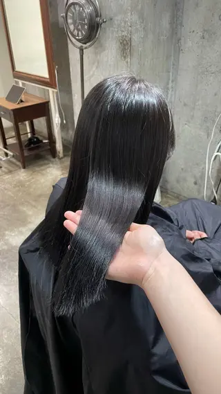 ロング カラー 艶カラー/髪質改善 🩶Yukiのヘアスタイル