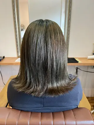 ミディアム カラー 🐰ハイトーンカラー 畠山 渡🐰のヘアスタイル