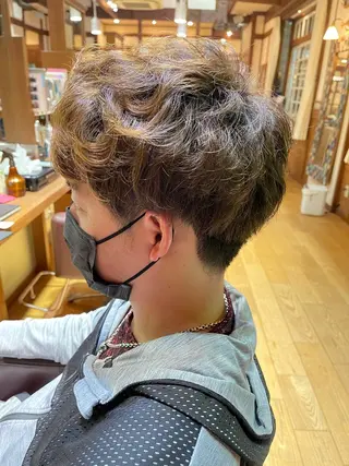ショート パーマ 門脇 絹華のヘアスタイル