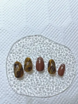 ネイル レイレア ネイルルームのネイルデザイン