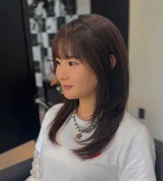 セミロング カラー 韓国風スタイル 北田陸斗のヘアスタイル