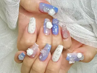 ネイル Yukiko 🌙のネイルデザイン