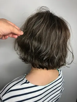 ショート カラー NINE+/代表 ブリーチ特化型サロンのヘアスタイル