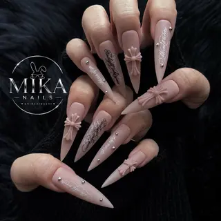 ネイル Mika Nails 心斎橋のネイルデザイン