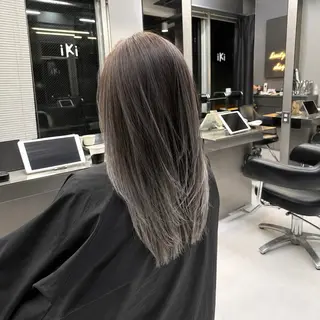 ロング 🫧バレイヤージュ/ ハイライト/ミズキのヘアスタイル