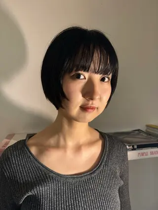 ショート kai🐇透明感 カラー/レイヤーのヘアスタイル