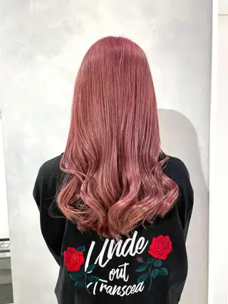 ロング カラー ブリーチ&髪質改善 TAIGAのヘアスタイル