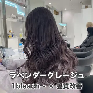 ロング カラー ラベンダー💜 グレージュ🩶のヘアスタイル