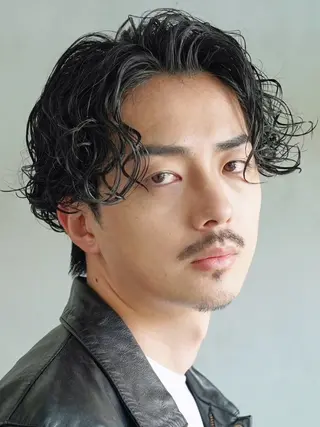 ミディアム パーマ クドウレイ fifth神南のヘアスタイル