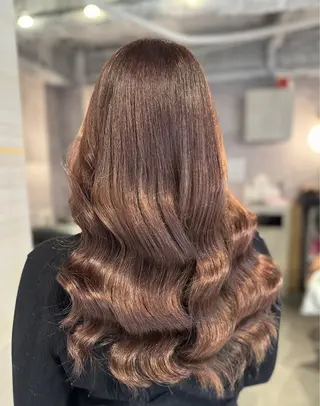 ロング カラー 芳賀 莉菜のヘアスタイル