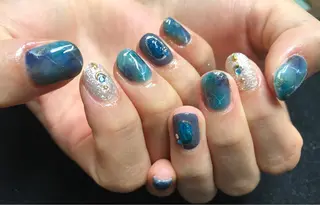 ネイル Mana ·͜· ❤︎のネイルデザイン