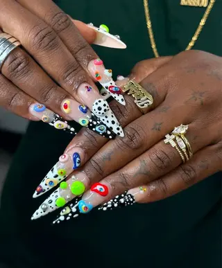ネイル Iconic Nailのネイルデザイン