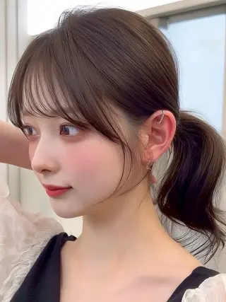 セミロング 越川 友美子のヘアスタイル