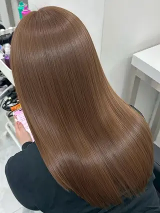 ミディアム 柔らかベージュ🐈/ 艶カラー/towaのヘアスタイル