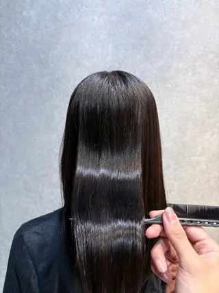 セミロング 上里 梨恩のヘアスタイル