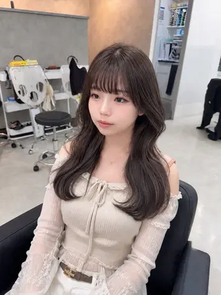 セミロング MAHO/透明感カラ ー/髪質改善🍒のヘアスタイル