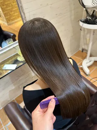 ロング ✨️髪質改善&艶カラ ー✨️Yudaiのヘアスタイル