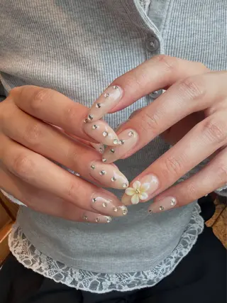ネイル snazzy nail/aiのネイルデザイン