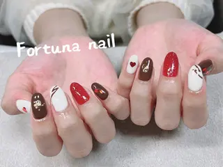ネイル Nail •Head スパFortunaのネイルデザイン