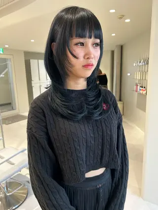 セミロング カラー 海外レイヤー /NAGISAのヘアスタイル