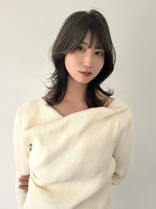 ミディアム ARCANA アルカナのヘアスタイル