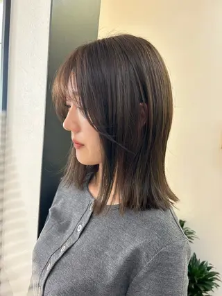 セミロング カラー hubhair レイヤー/透明感のヘアスタイル