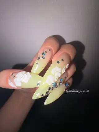 ネイル Nurstel manamiのネイルデザイン