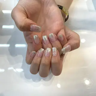 ネイル 鎌田 玲奈のネイルデザイン