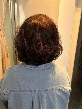 ミディアム パーマ 吉田 理那のヘアスタイル